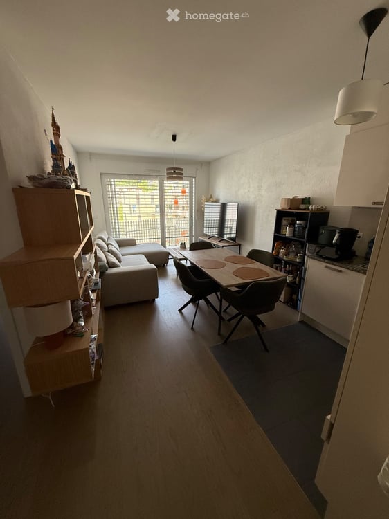 Beau 2,5 pièces à Vevey avec balcon et place de parc 1