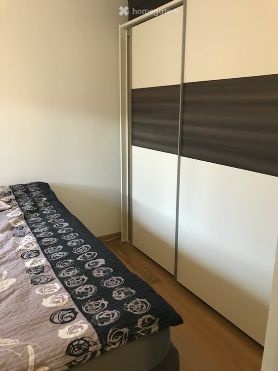 Sion, appartement sous les toits, 100m de la vieille ville 4