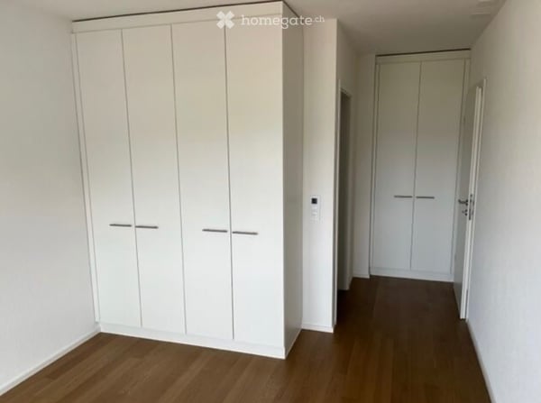 Apparemment à louer 3