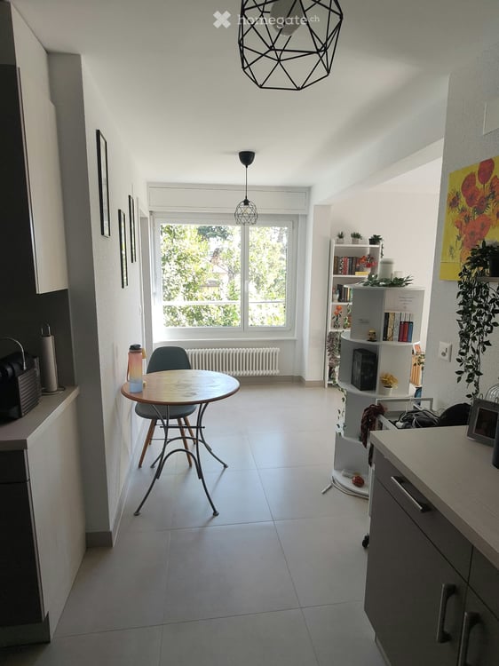 Appartement de 2 pièces au Chemin des pavés 8 à Neuchâtel 1