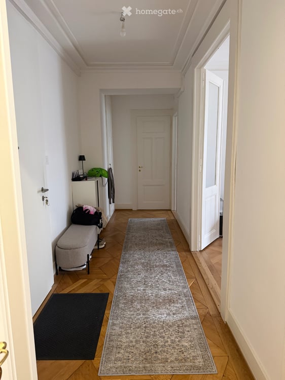 Appartement entièrement rénové à Rive 4