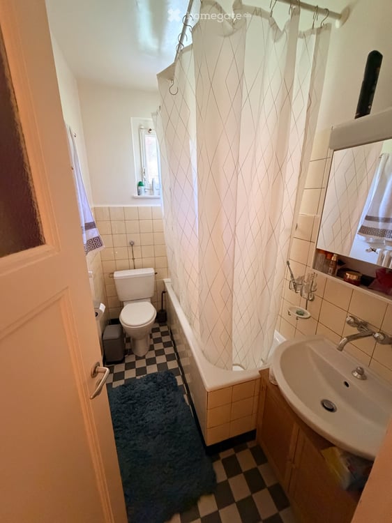APARTMENT FOR RENT 3
