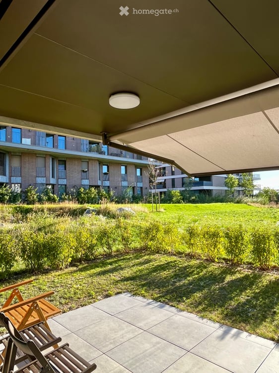 REPRISE DE BAIL: 2.5p avec terrasse et jardin à Crissier 4