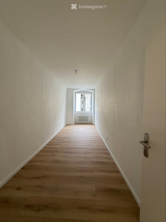 Appartement 2.5 pièces // 2.5 Zimmer-Wohnung 3