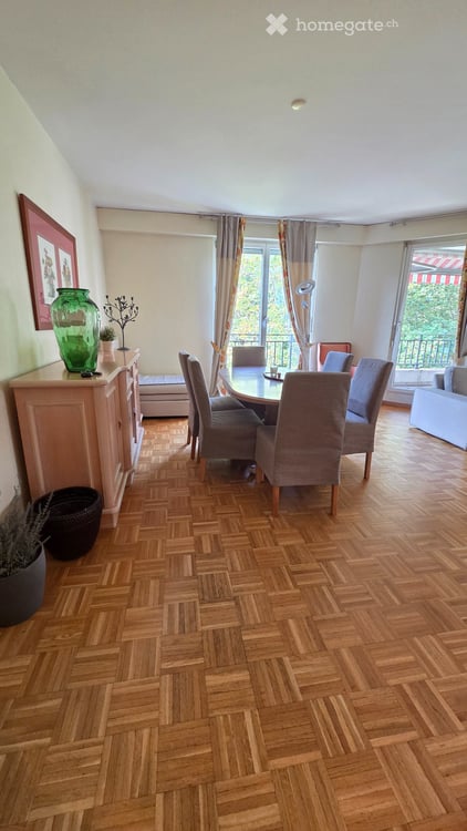 APPARTEMENT MEUBLÉ CHAMPEL / FURNISHED APARTMENT CHAMPEL 1