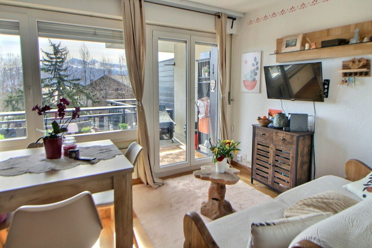 Charmant 2.5 pièces rénové avec balcon plein sud au coeur de Crans-Montana