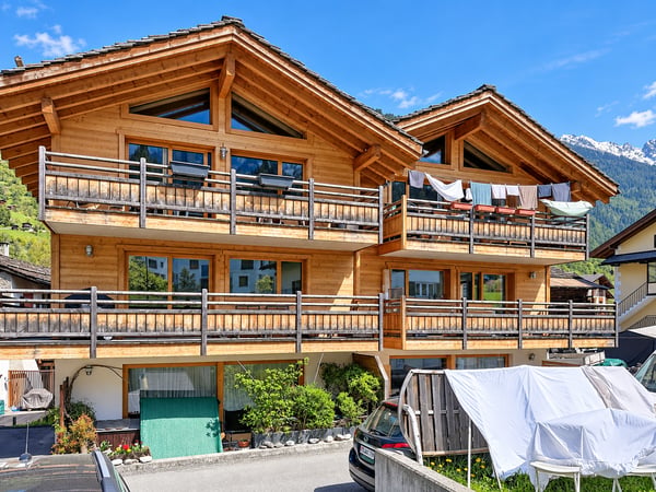 Appartement 3 pièces 65m² au Châble avec balcon