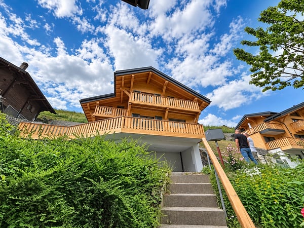 Chalet neuf 2 pièces 120m² à Val-d'Illiez avec terrasse 3