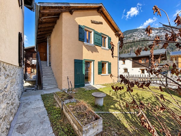 Certains achètent une maison. D'autres achètent un projet 4