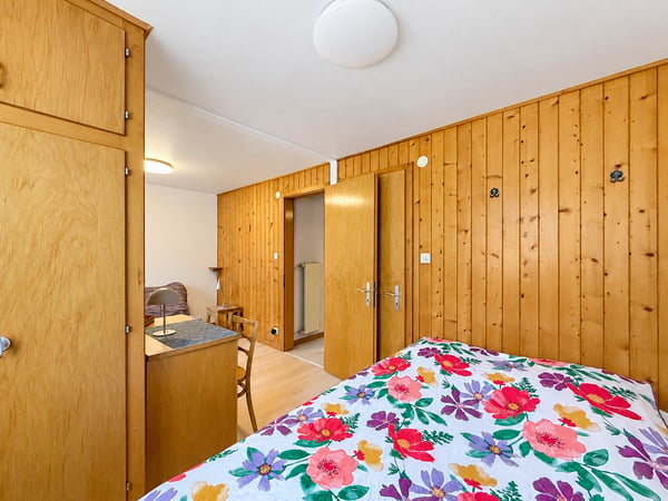 Montagnier — Maison de deux appartements avec garage et jardin 5