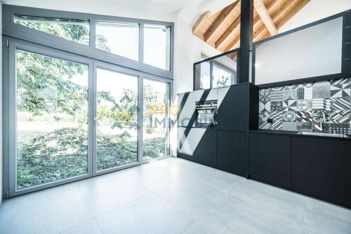 Villa contiguë 4.5 pièces à Réchy