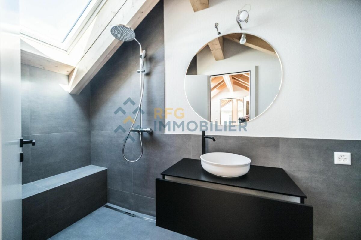 Villa contiguë 4.5 pièces à Réchy