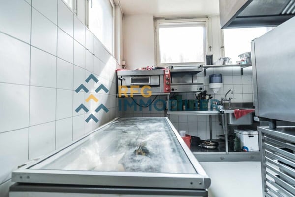 Restaurant 487.85 m2 à Sembrancher 13