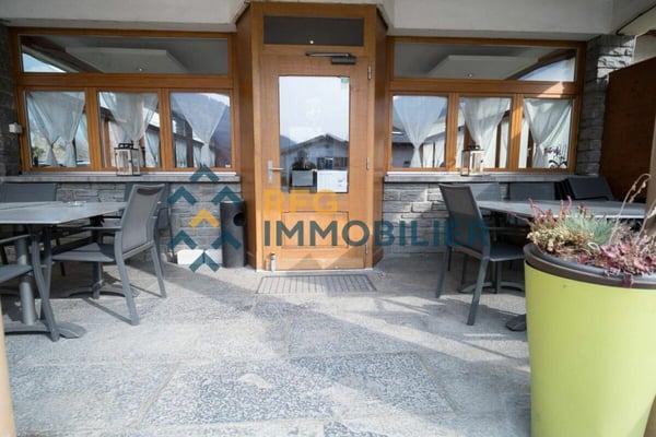 Restaurant 487.85 m2 à Sembrancher 17