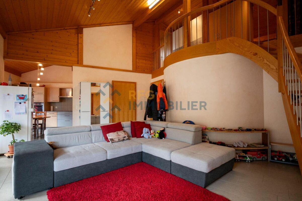 Duplex 4.5 pièces à Riddes actuellement