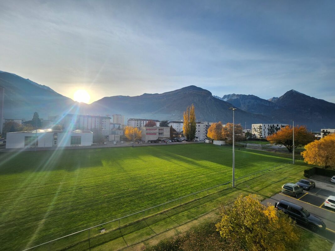 3.5 pièces avec vue dégagée sur le Sud-Ouest