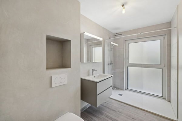Appartement neuf de 2.5 pièces avec de magnifiques extérieurs 8