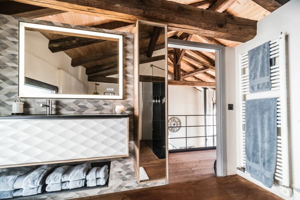 Superbe LOFT idéalement situé dans le petit hameau de Miéville copie 20