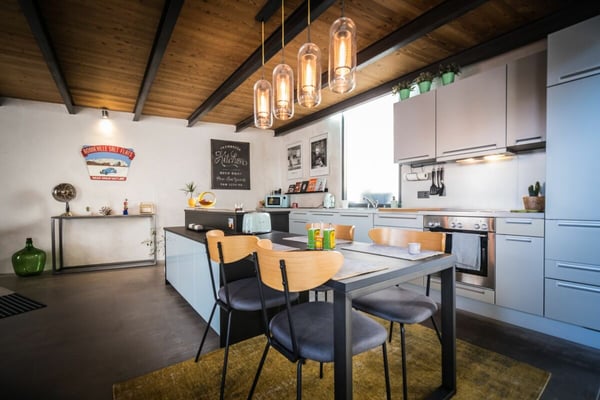 Superbe LOFT idéalement situé dans le petit hameau de Miéville copie 6