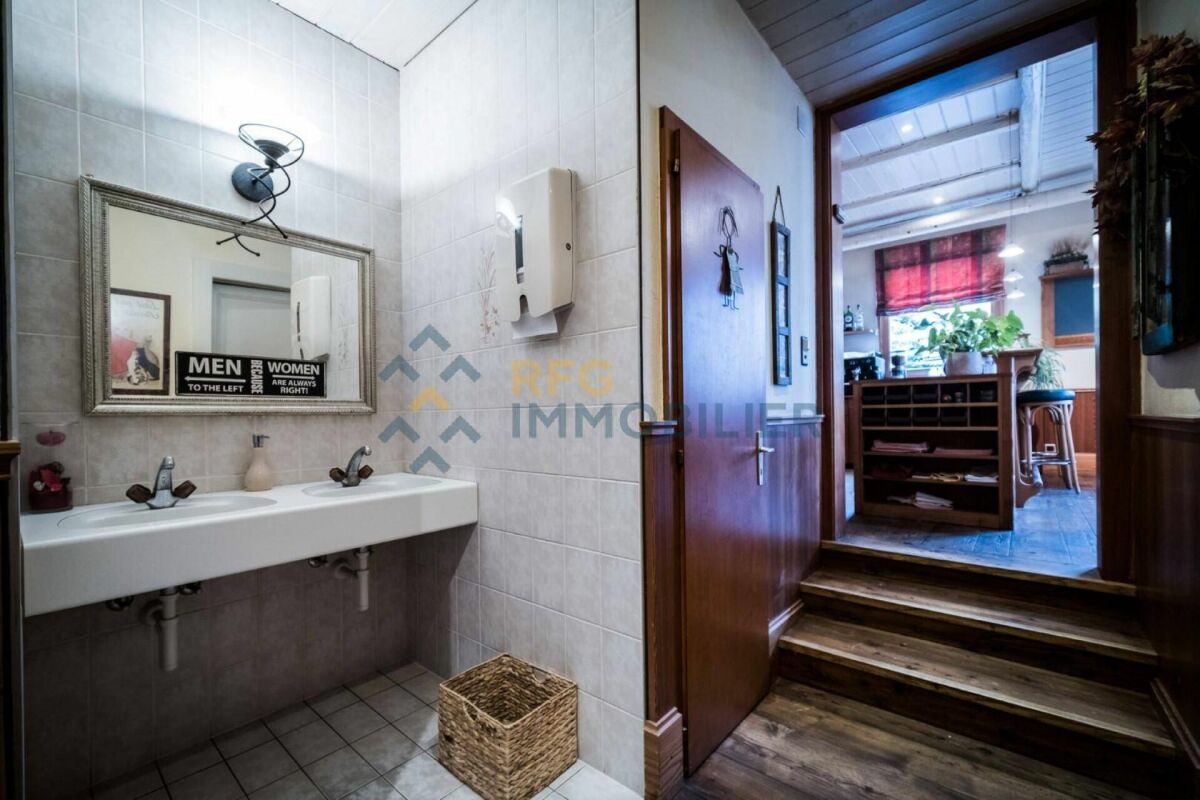 Immeuble mixte à Martigny