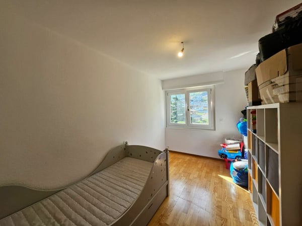 Appartement de 5.5 pièces au centre de Saxon 8