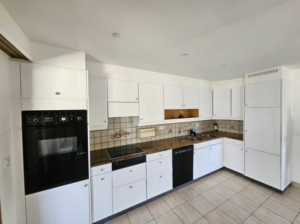 Appartement de 5.5 pièces au centre de Saxon 3