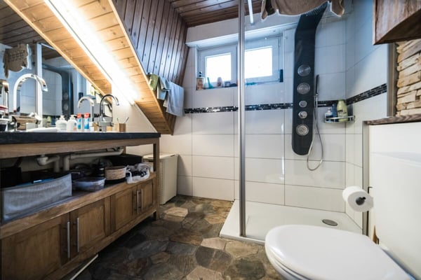 Immeuble de rendement constitué en PPE - 3 appartements loués à proximité de la gare de Martigny 12
