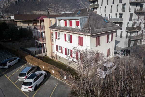 Immeuble de rendement constitué en PPE - 3 appartements loués à proximité de la gare de Martigny 13