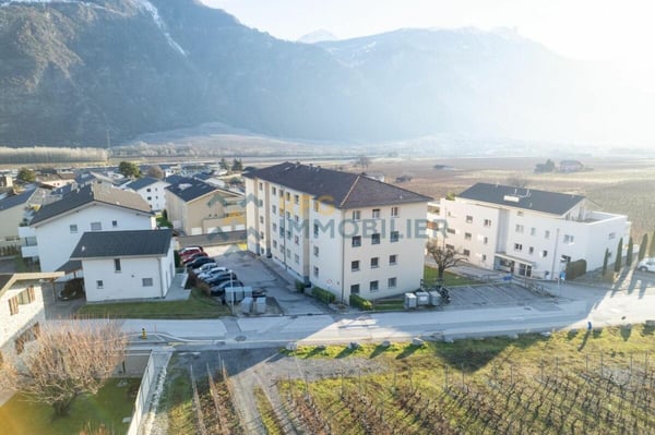 Appartement de 4 pièces avec vue dégagée à Saint-Pierre-de-Clages 3
