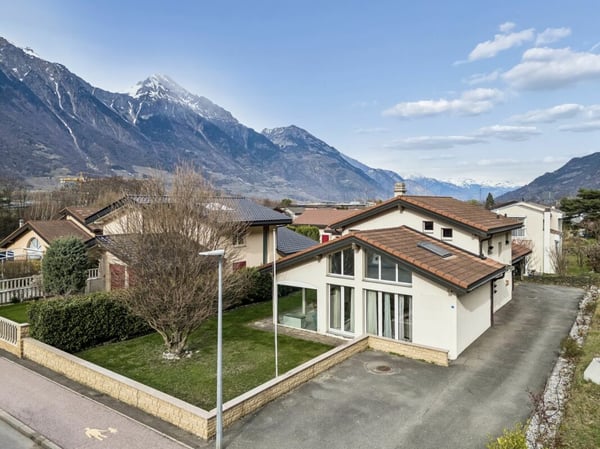 Preview image of the real estate