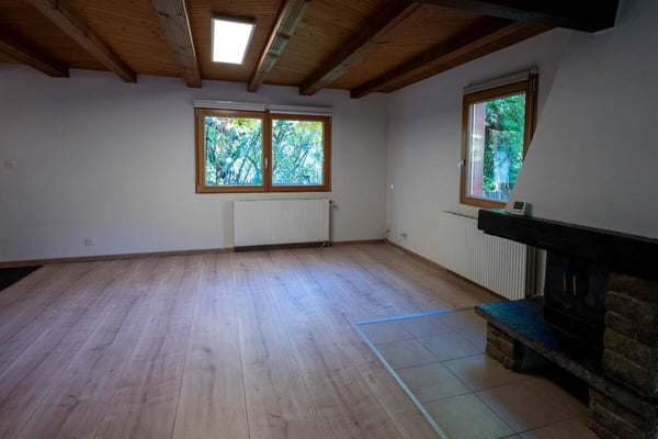 Magnifique chalet de 4.5 pièces à Gueuroz 4