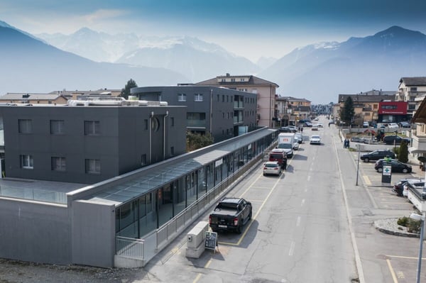 Local commercial au centre de Fully 1