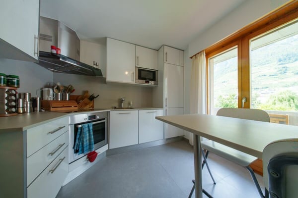 Très beau 4.5 pièces rénové au centre de Fully 4
