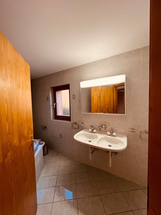 Magnifique appartement de 1 pièces à Crans avec vue panoramique 8