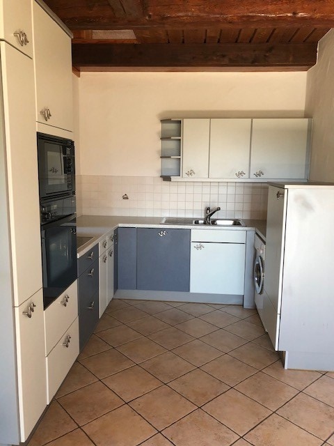 Charmant appartement en duplex de 2 pièces à Muraz (Sierre) 2