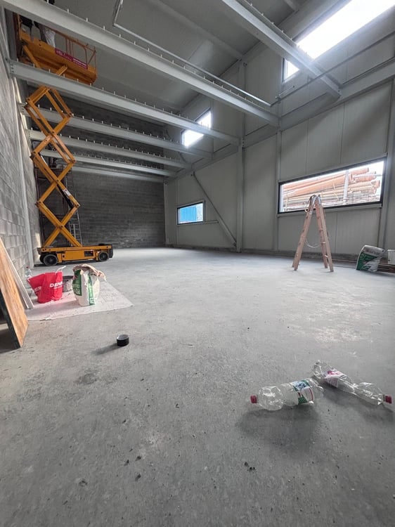 Local commercial au rez-de-chaussée à Fully 3