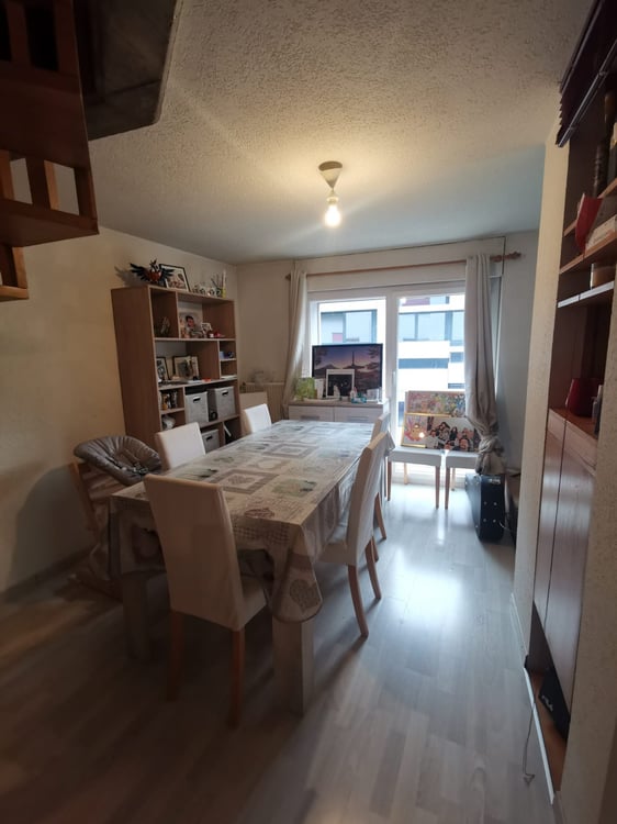 Spacieux appartement de 7.5 pièces en Duplex avec terrasse 4