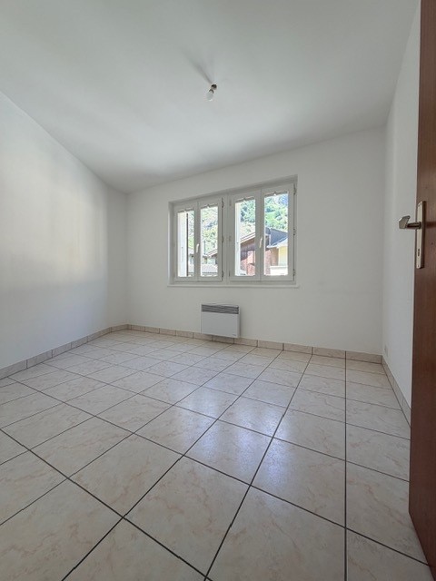 Appartement rénové de 4.5 pièces à Fully – Disponible immédiatement 7