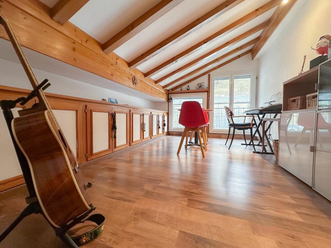 Duplex 6.5 pièces à Orsières