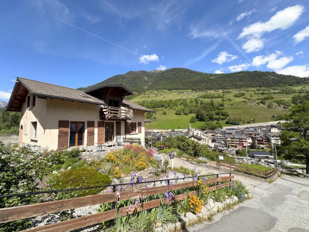 Detached house 5.5 rooms in Orsières