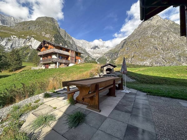 Chalet 4.5 pièces à La Fouly VS