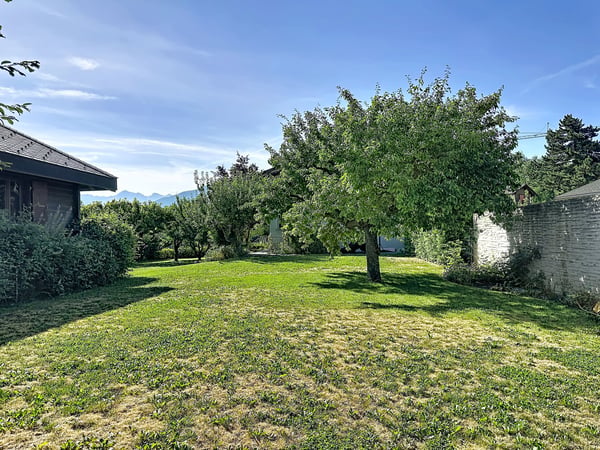 Charmant chalet individuel sur une belle parcelle à Lens 8
