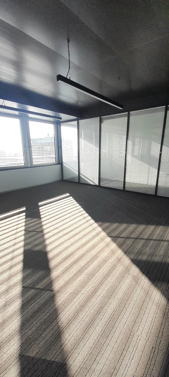 Surface administrative, à louer, à deux pas de la gare de Sion ! 6