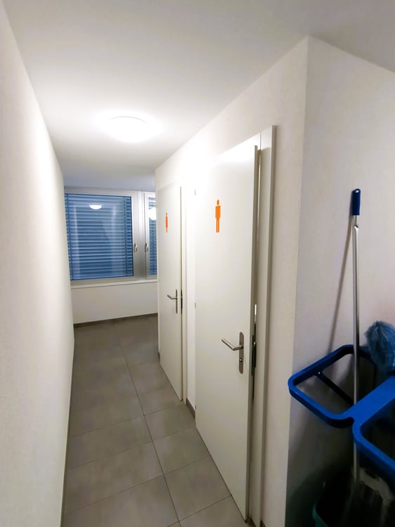 Surface administrative, à louer, à deux pas de la gare de Sion ! 19