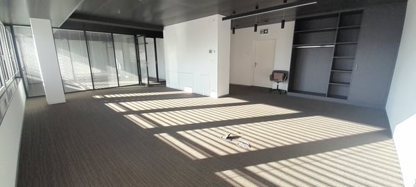 Surface administrative, à louer, à deux pas de la gare de Sion ! 2