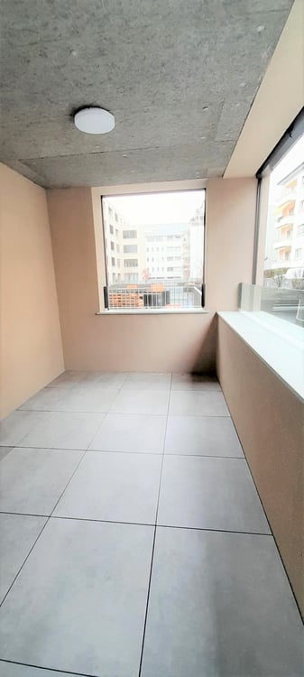 Très bel appartement de 1 pièces 1/1, SANS OBSTACLES ! À louer, à Sion 6