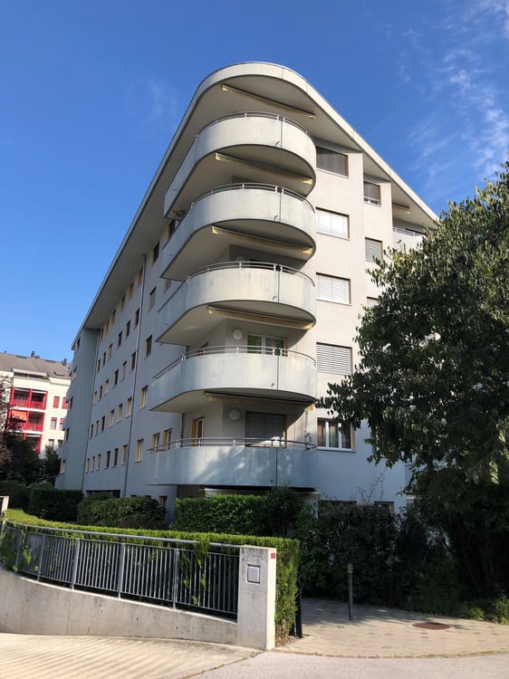 À louer ! En plein centre de Sion, des places de parc souterraines ! 1