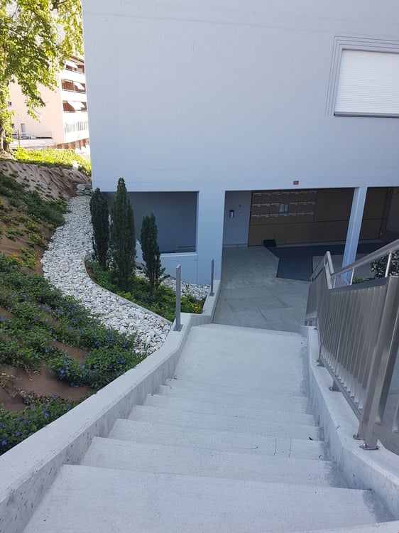 À louer ! Un bel appartement de 3 pièces 1/3, au sommet de la vieille ville de Sion ! 2