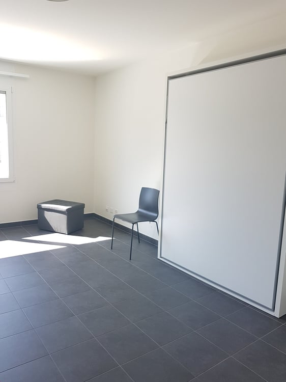 À louer, un joli petit studio meublé, tout équipé, à l'entrée Ouest de Sion ! 5