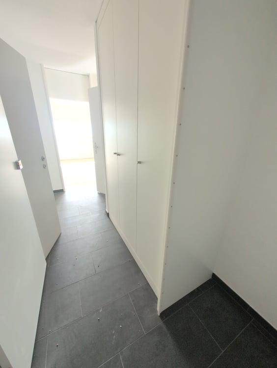À louer ! Un charmant appartement de 4 pièces 1/2, idéal pour les familles, à Sion ! 10